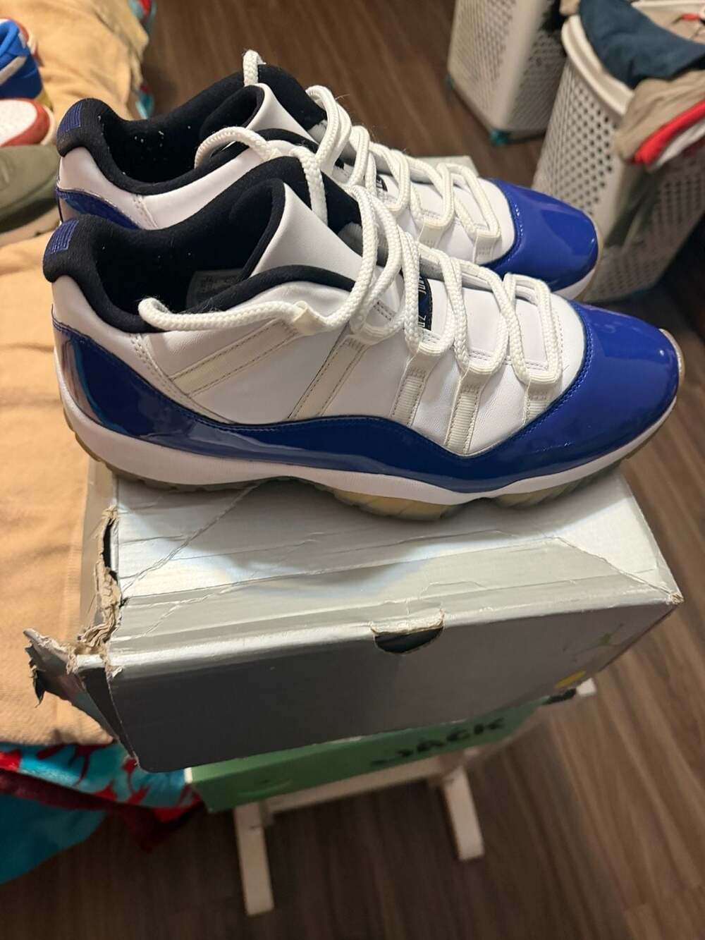 Air Jordan 11 Retro Low Women's 'Concord Sketch'